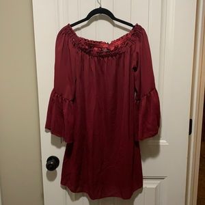 OFF TBE SHOULDER LINED BLOUSE
